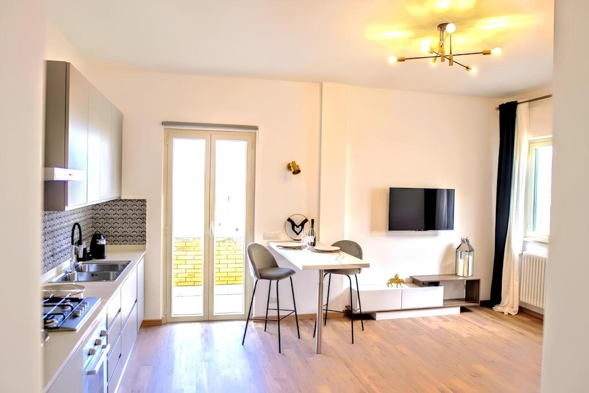Apartament Vuel Sea View House -10 Minutes From The Airport Fiumicino Zewnętrze zdjęcie